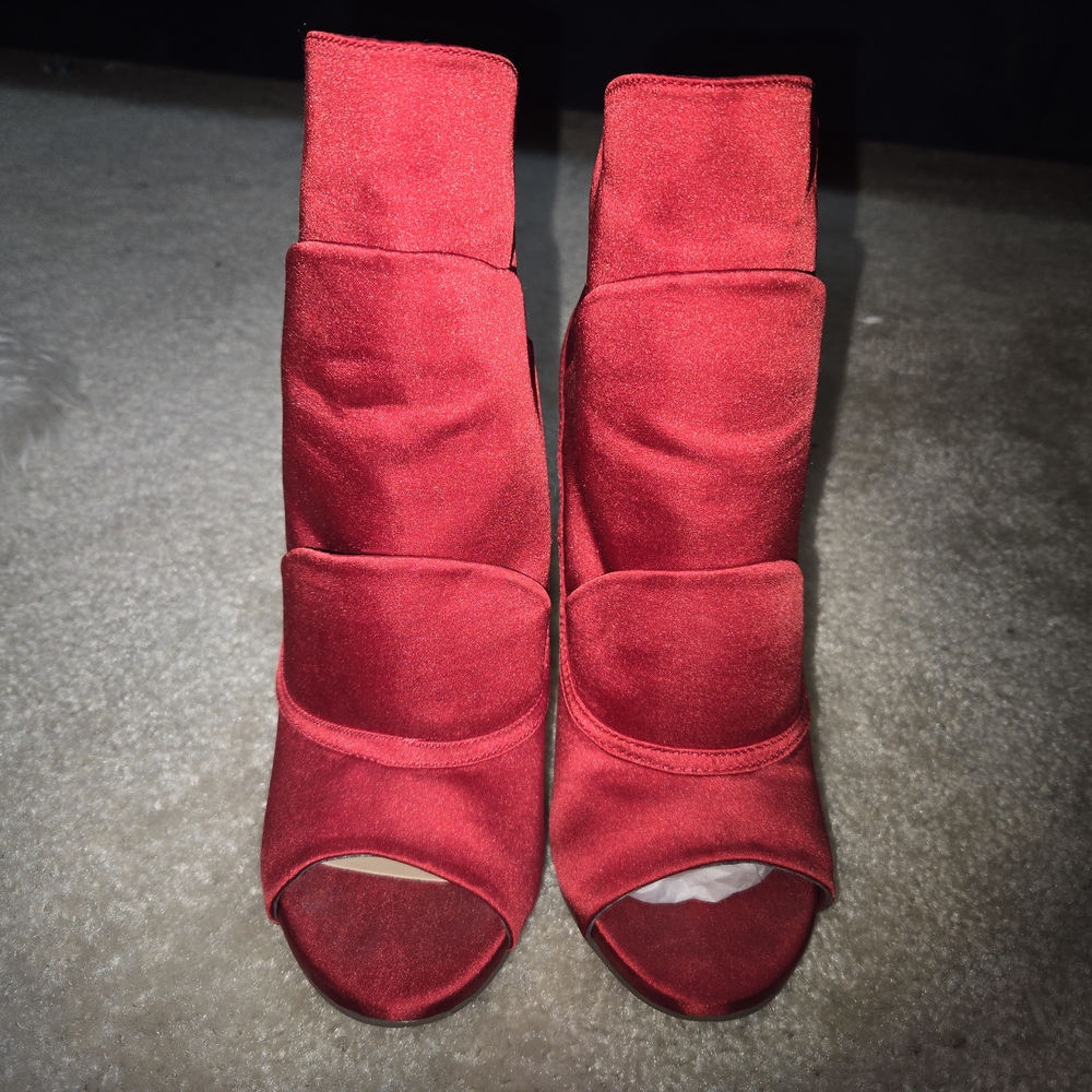 Elegant Red Peep-Toe Women's Shoes